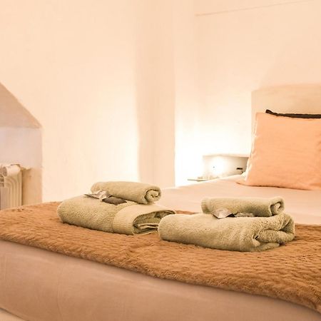 Casa Besalu Estudio En El Centro Del Pueblo Buitenkant foto