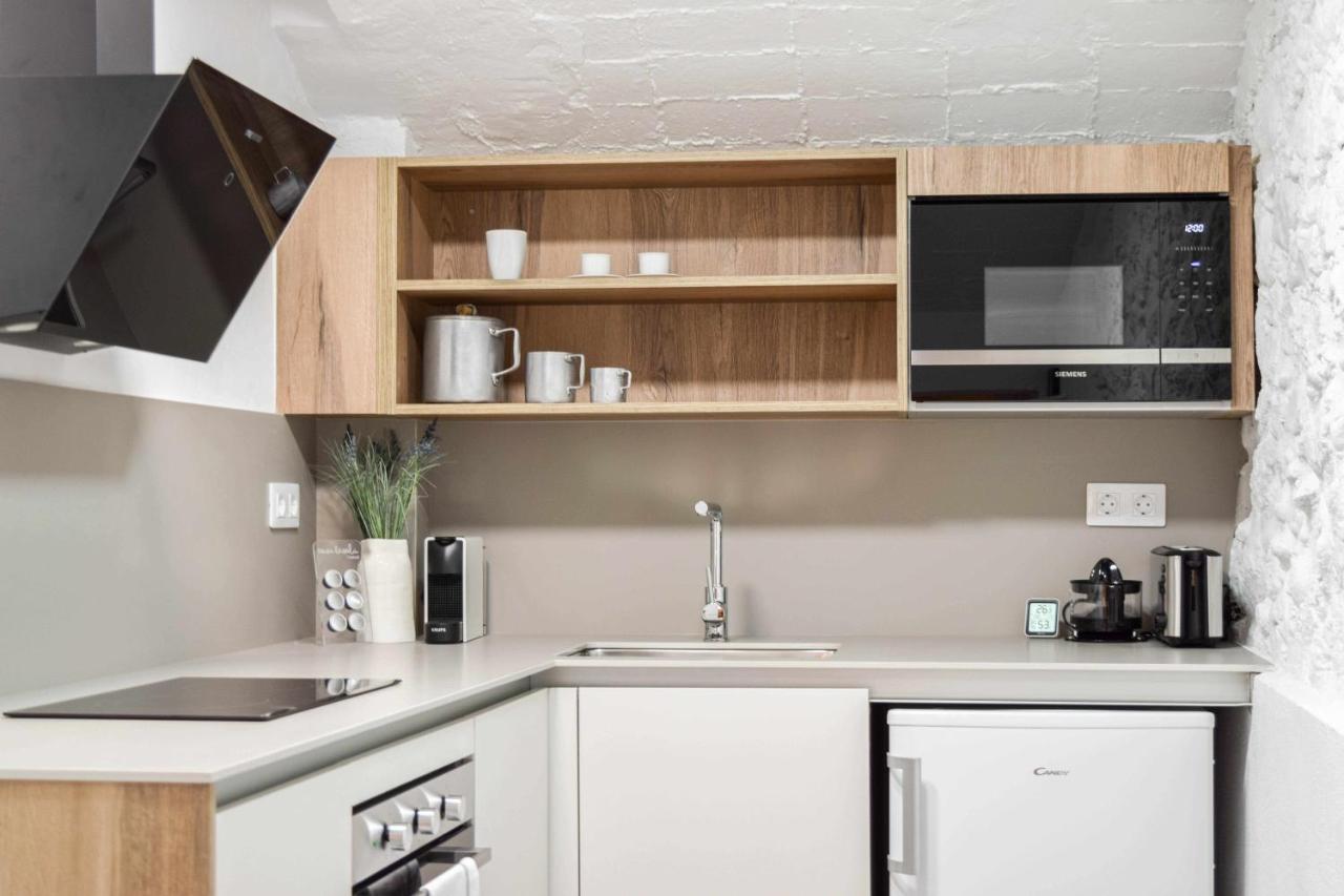 Casa Besalu Estudio En El Centro Del Pueblo Buitenkant foto