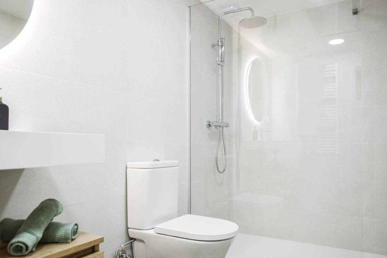 Casa Besalu Estudio En El Centro Del Pueblo Buitenkant foto