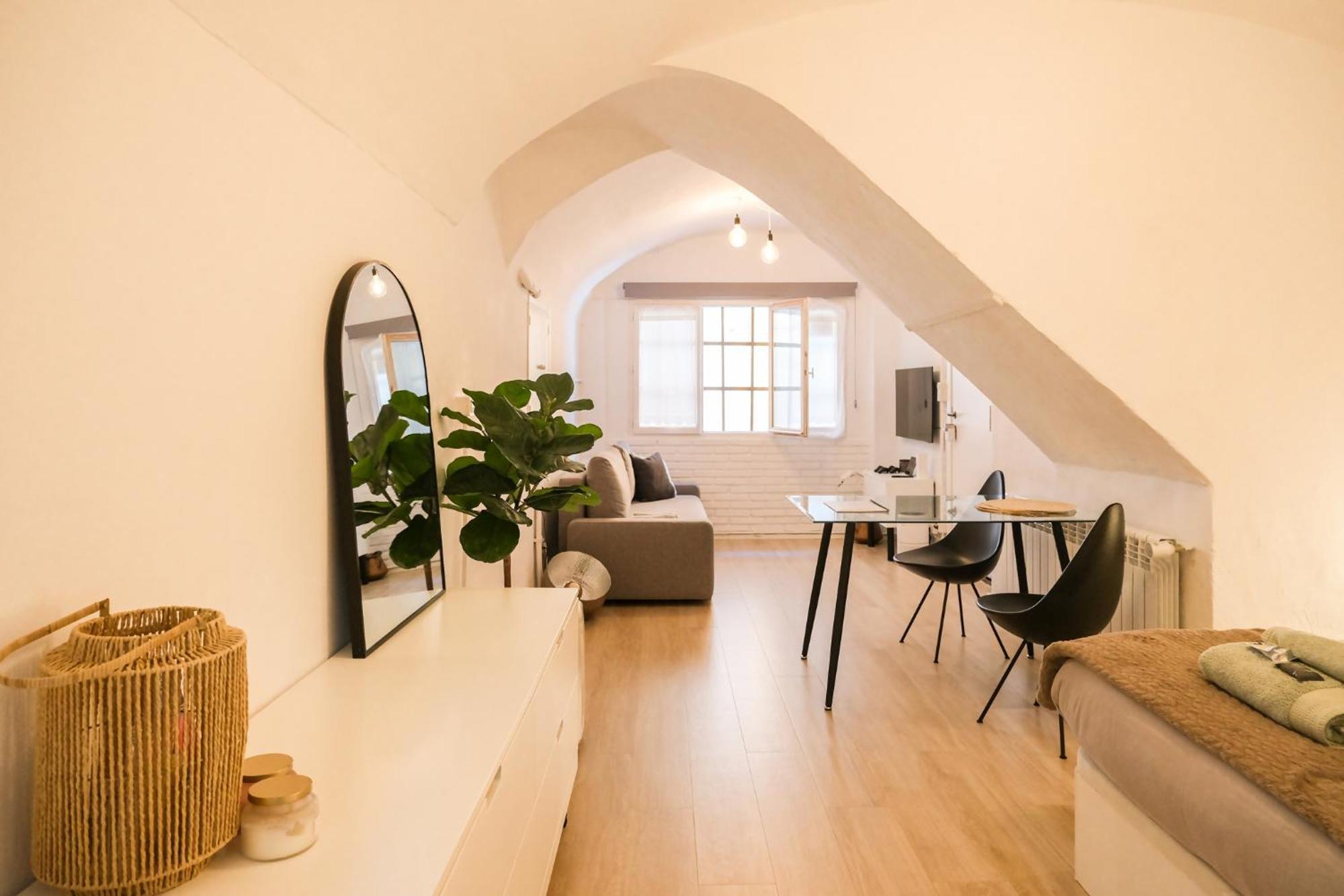 Casa Besalu Estudio En El Centro Del Pueblo Buitenkant foto