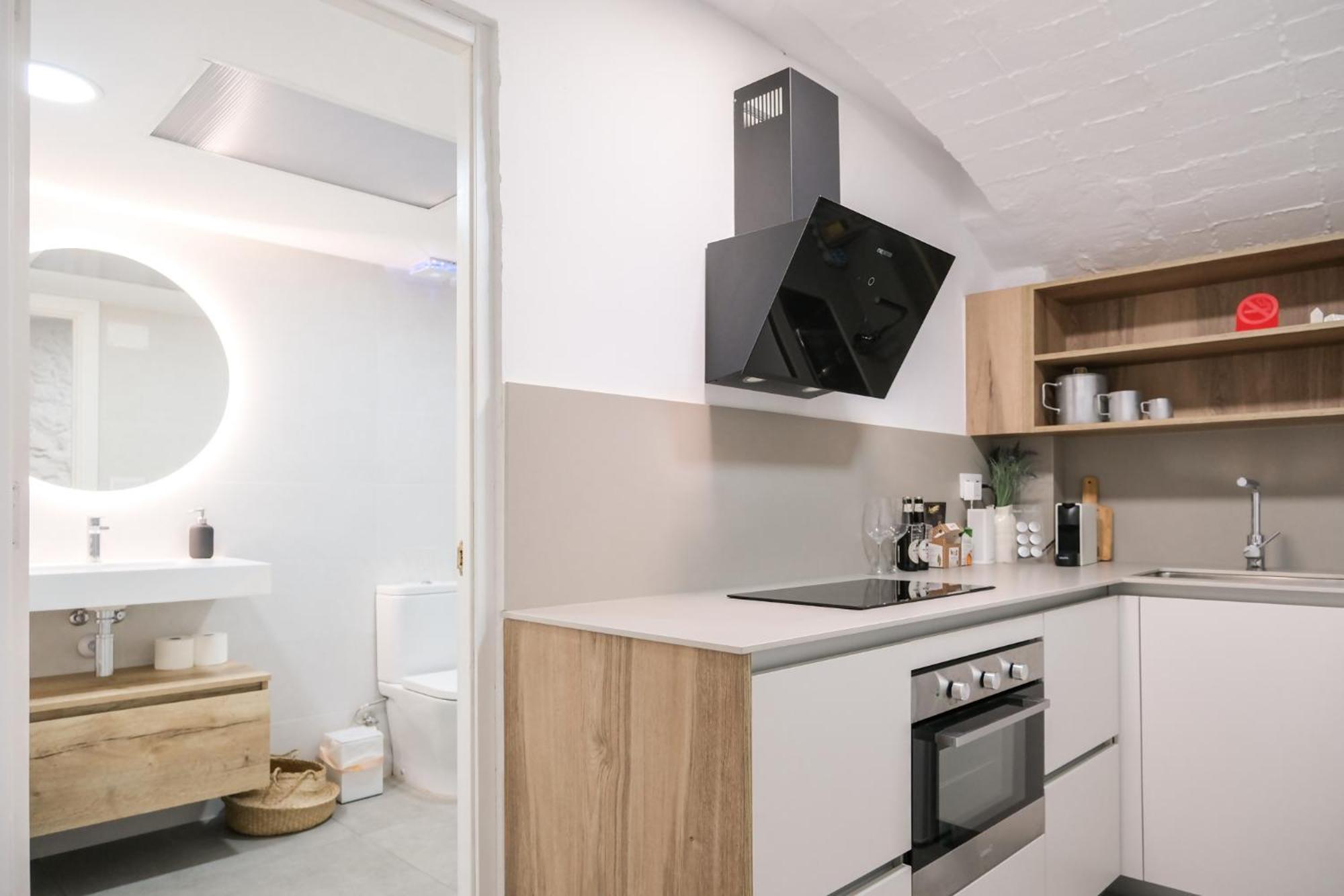 Casa Besalu Estudio En El Centro Del Pueblo Buitenkant foto