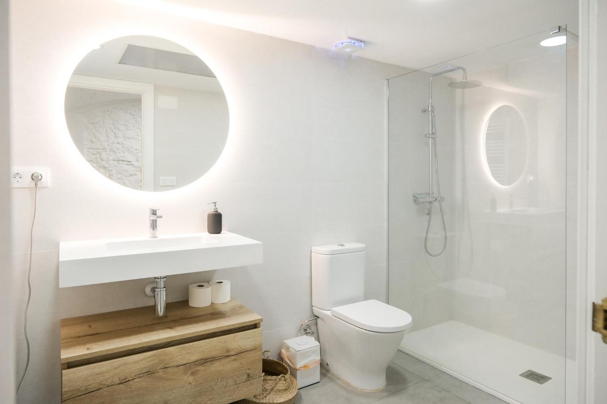 Casa Besalu Estudio En El Centro Del Pueblo Buitenkant foto