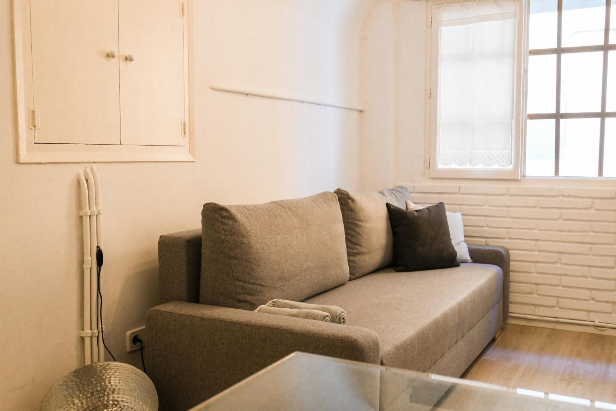 Casa Besalu Estudio En El Centro Del Pueblo Buitenkant foto