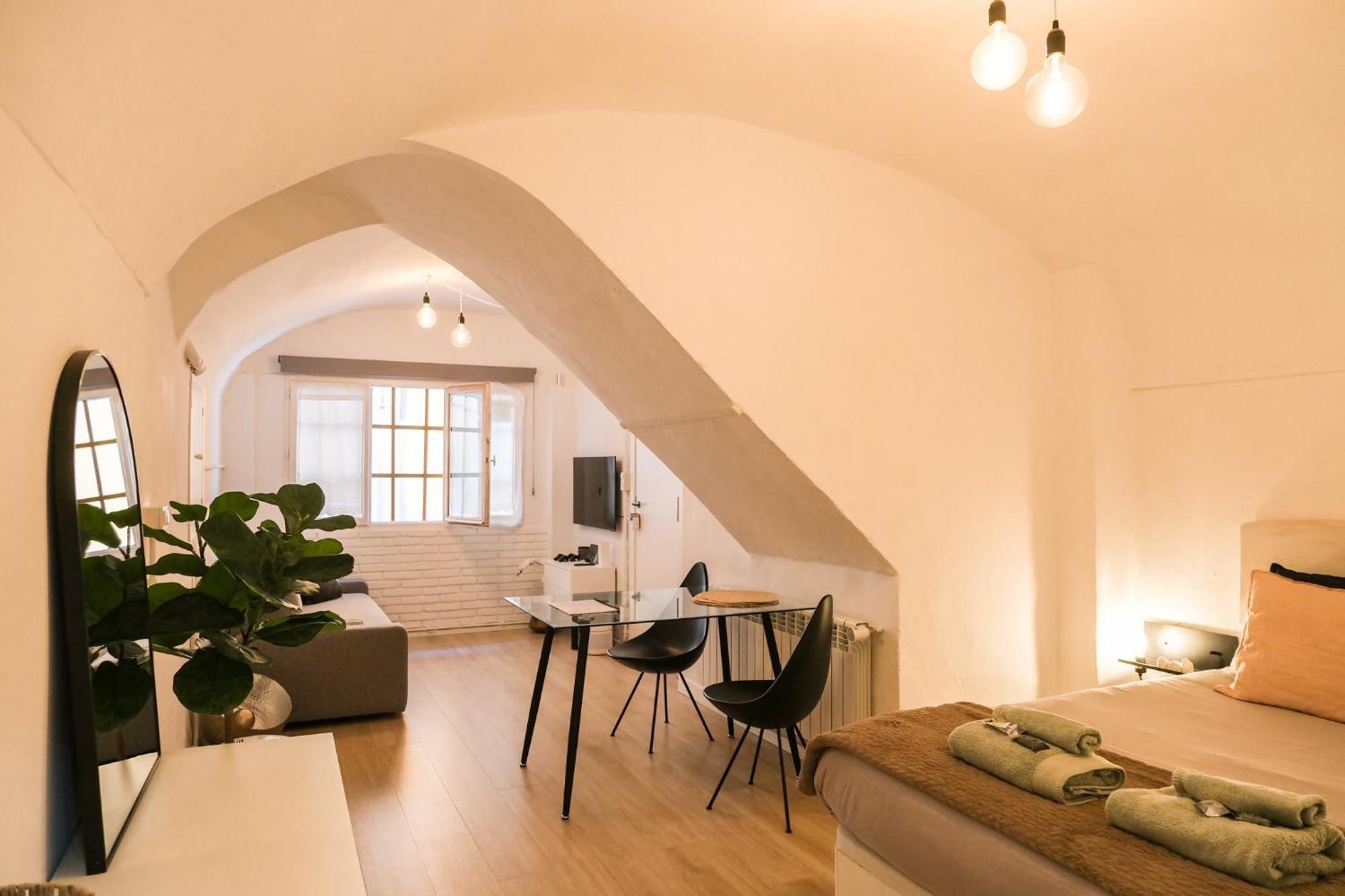 Casa Besalu Estudio En El Centro Del Pueblo Buitenkant foto