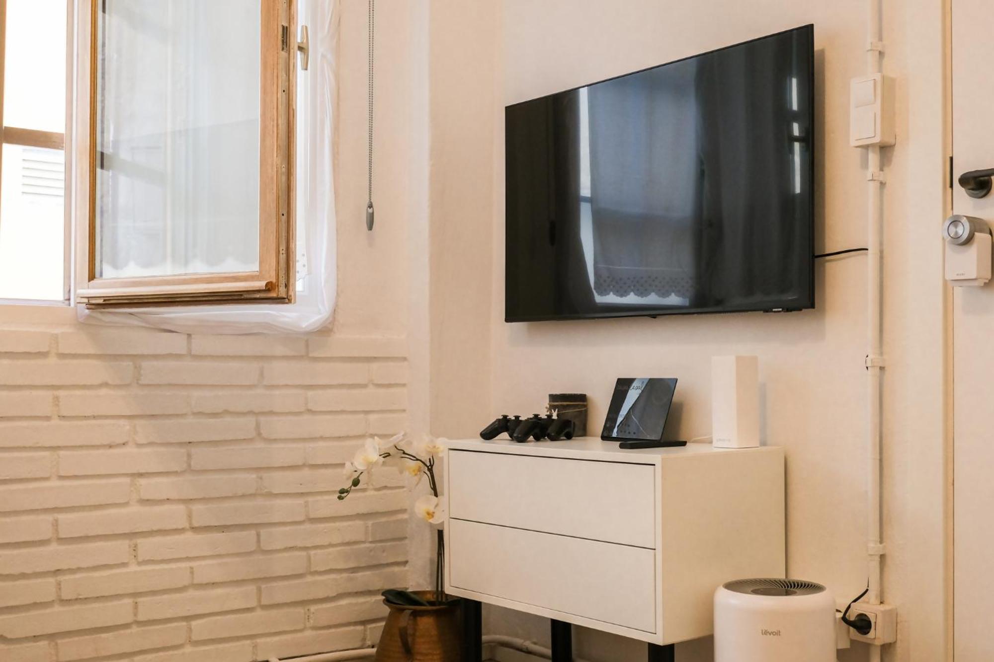 Casa Besalu Estudio En El Centro Del Pueblo Buitenkant foto